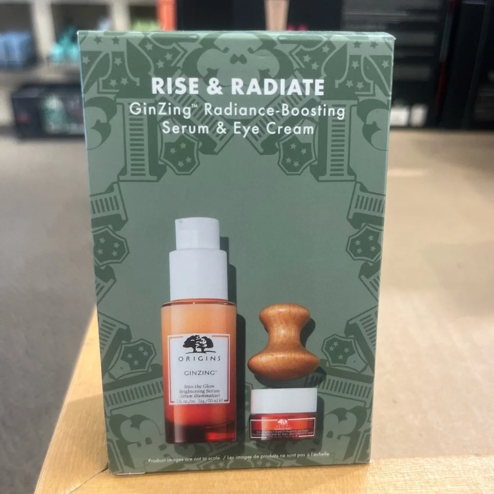New ORIGINS 3-Pc. Rise & Radiate Set - Picture 2 of 5